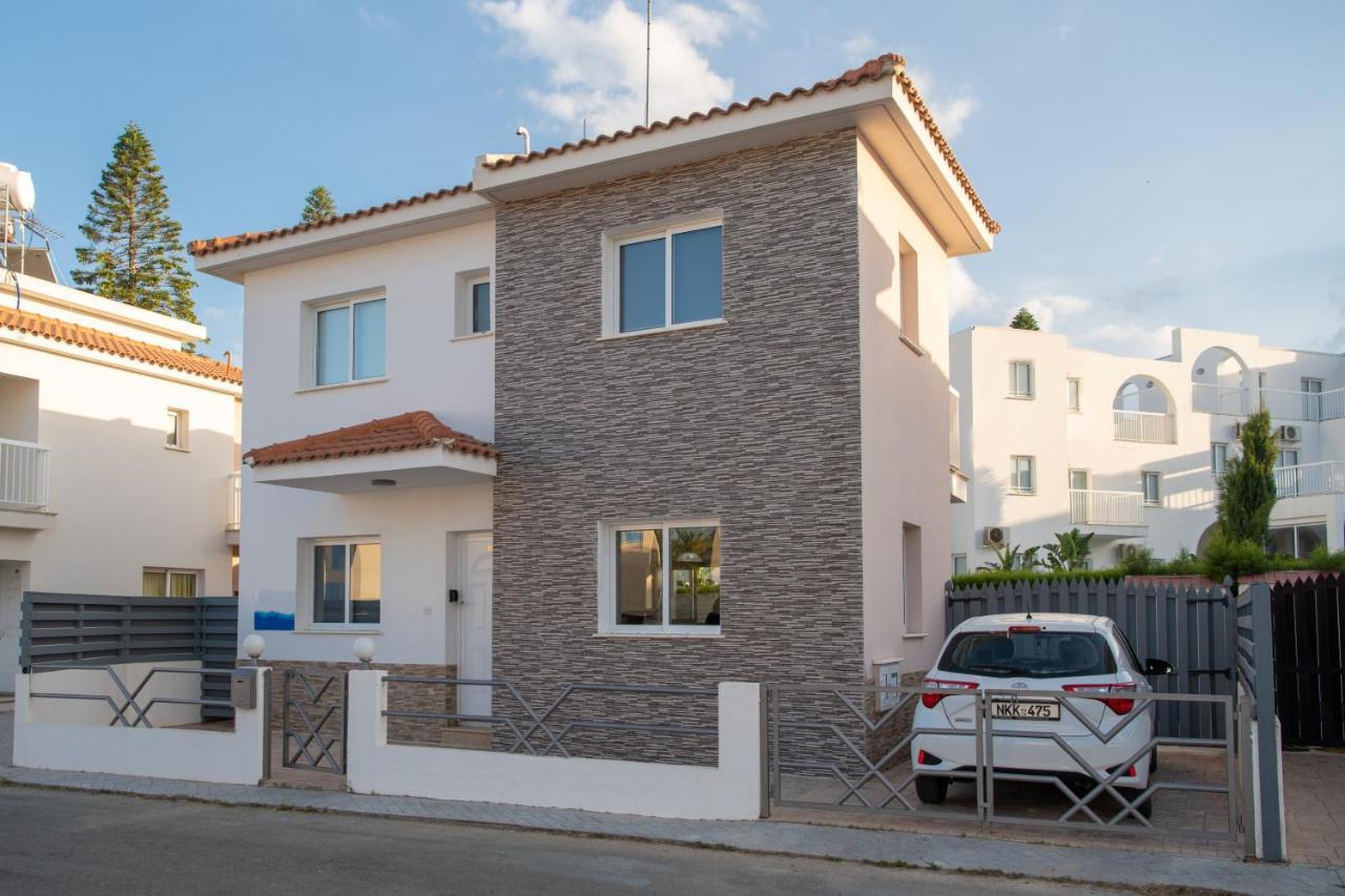Villa Ruby Evelyn Protaras Exterior photo